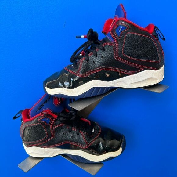 NIKE AIR JORDAN "B' LOYAL" GS BIG KIDS 1Y BLACK/RED [CT1509-001] - Picture 1 of 7